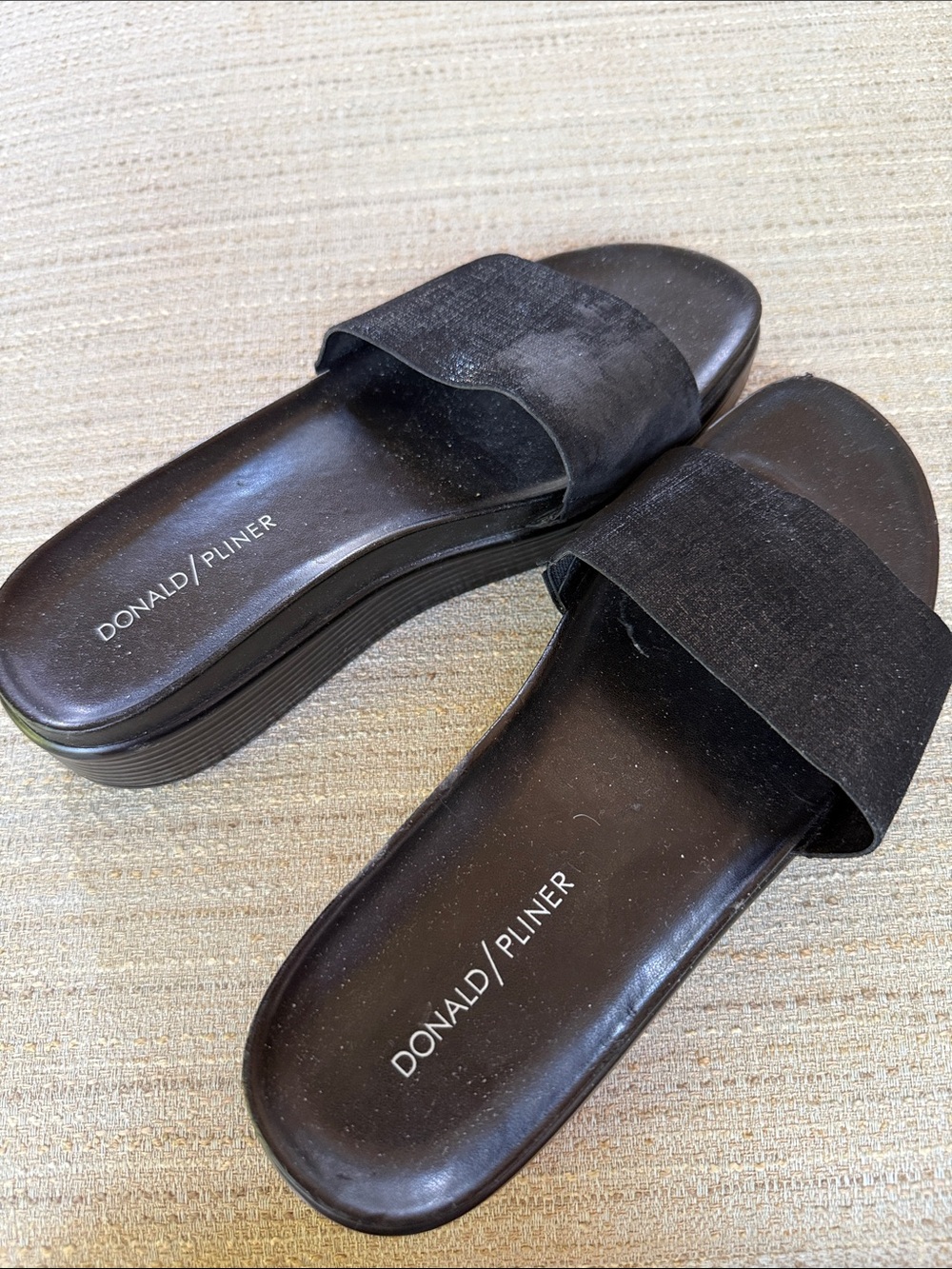 Donald J. Pliner New Leather Slide Sandals - 8M